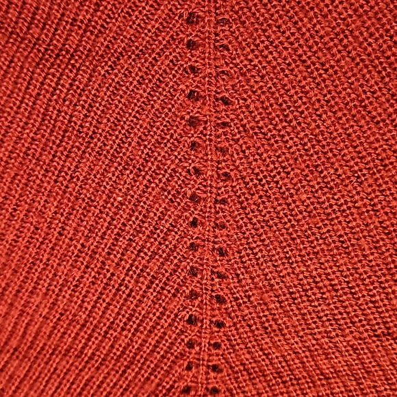 City Chic 16w, Lightweight wool + acrylic Plum Sweater. Great cond. - Picture 2 of 8